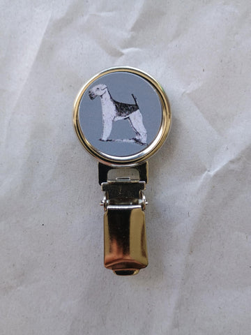 Airedale Terrier Ring Clip