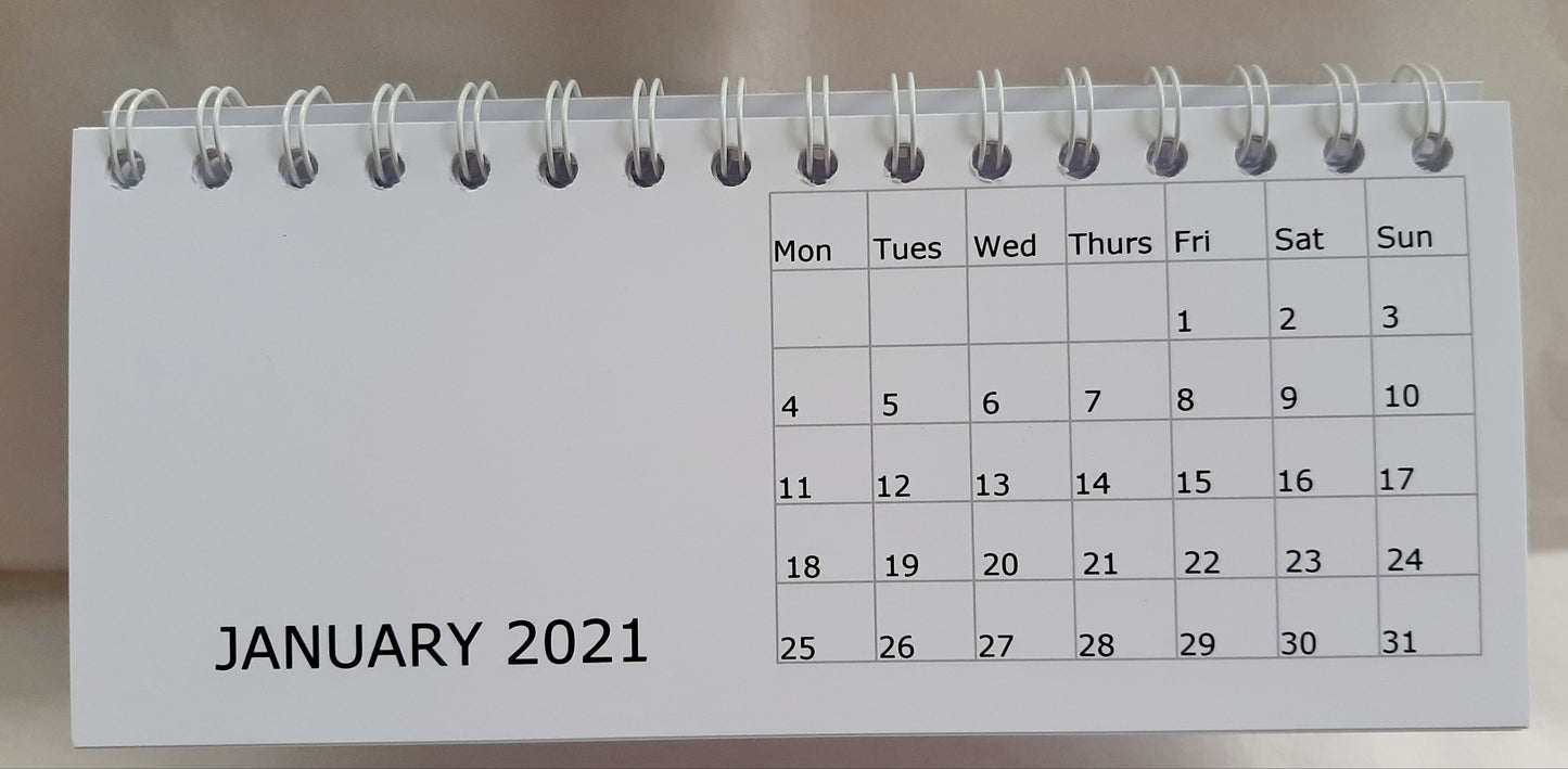 Dog Show Dates Desk Calendar 2021